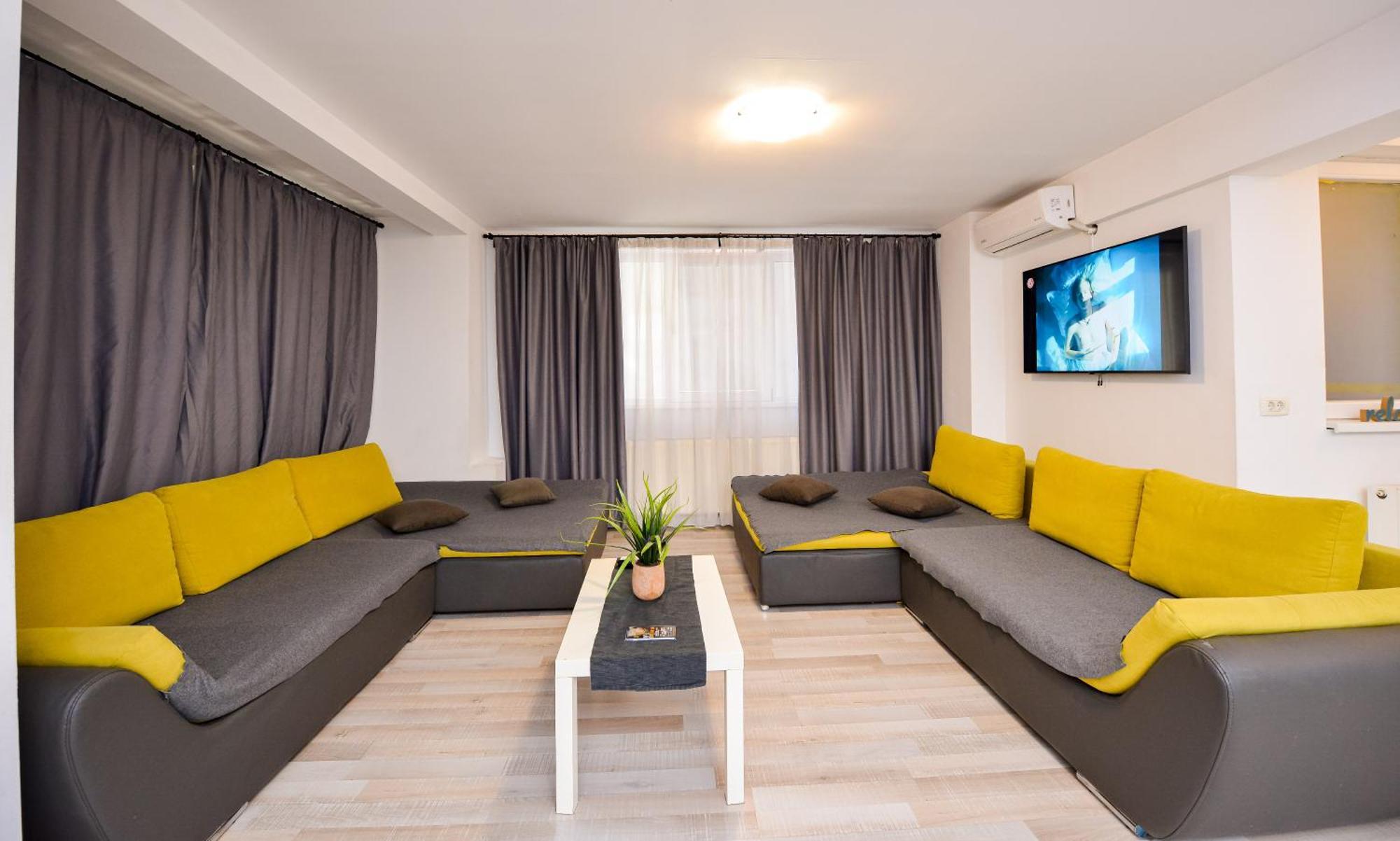 City Center Suite With Terrace Bukarest Exterior foto